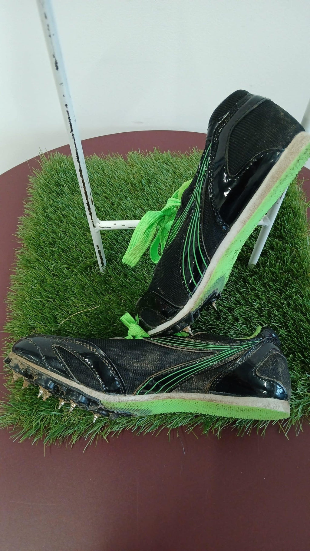 Womens Running Spikes - kitround kitround product