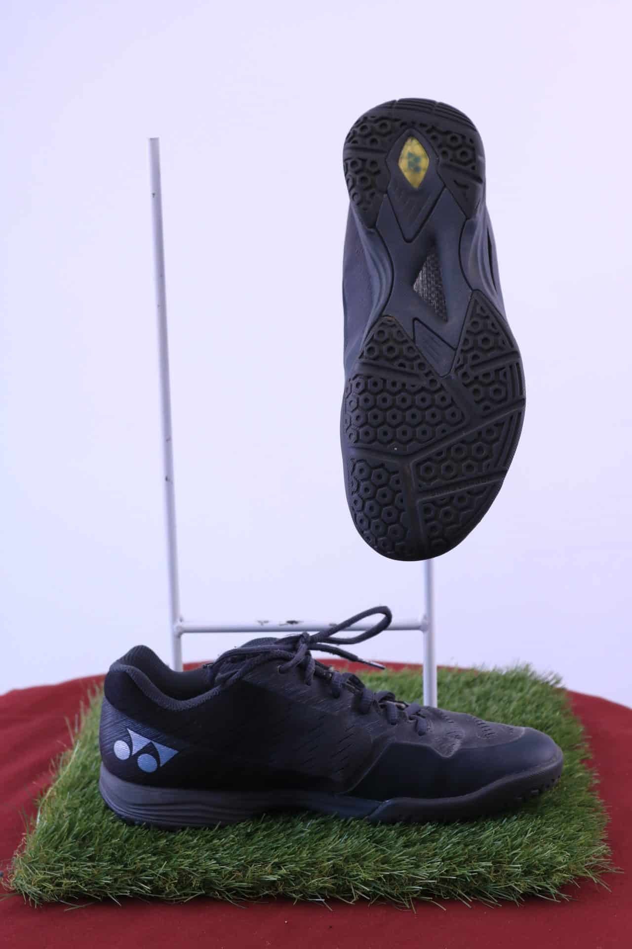 Yonex Gym Trainers - kitround kitround product