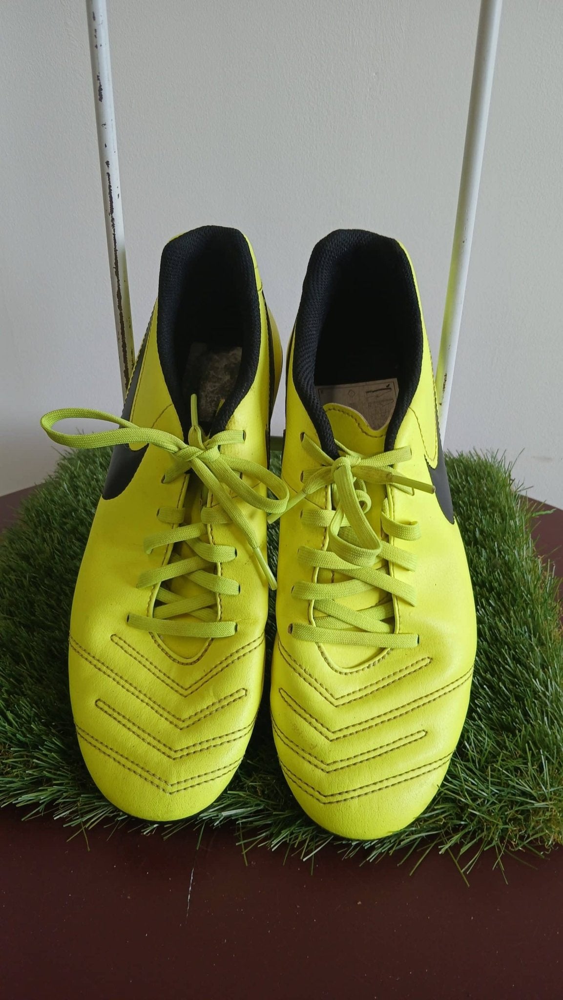 Youths Nike Tiempo Football Boots - kitround kitround product