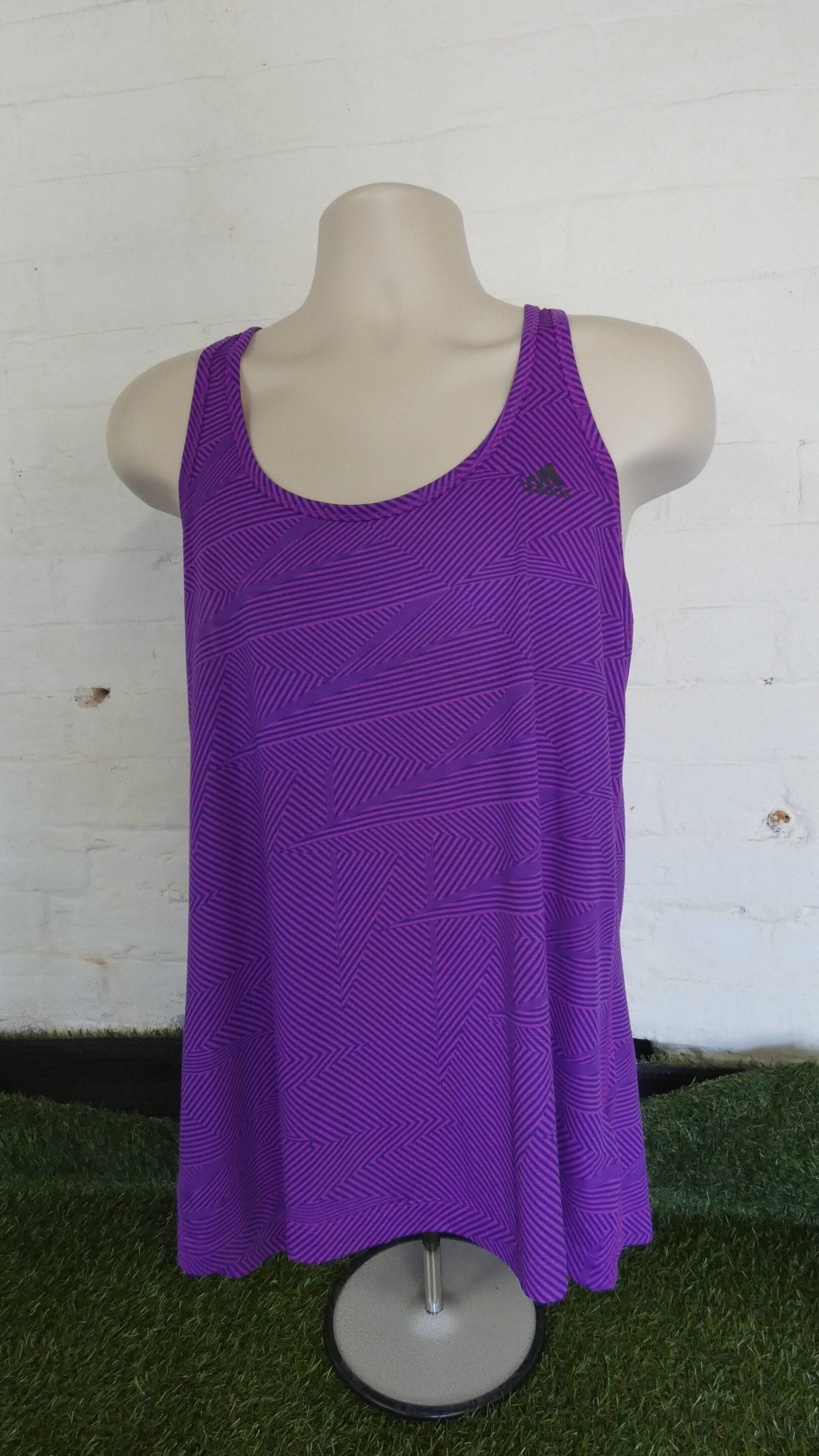 Pair of Women’s Vests – Adidas and Red Herring Active