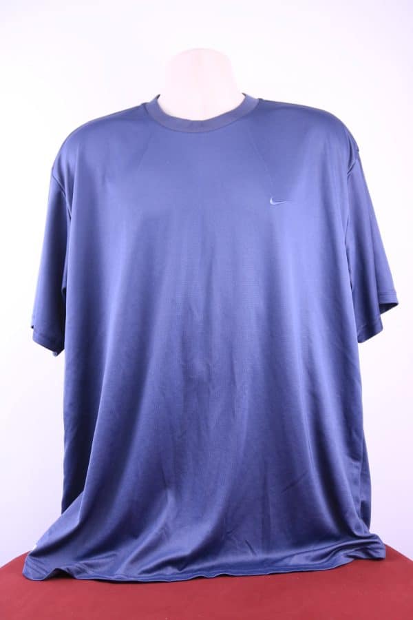 Pair of Men's Nike Dri-Fit Sports T-Shirts - Image 4