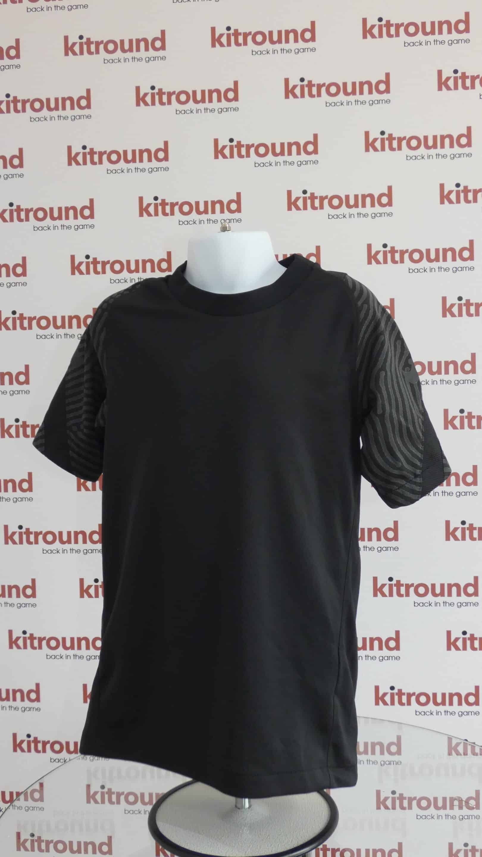 Kids Nike Sports Top