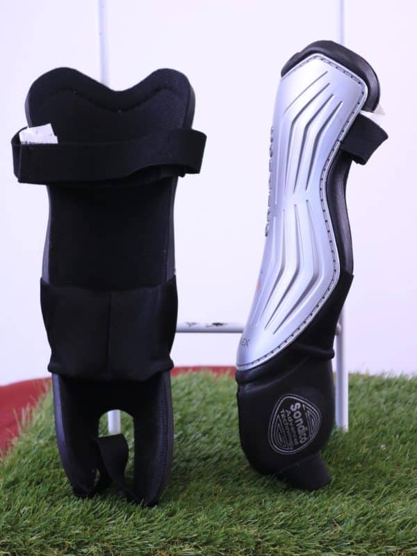Sondico Shin pads - Image 3
