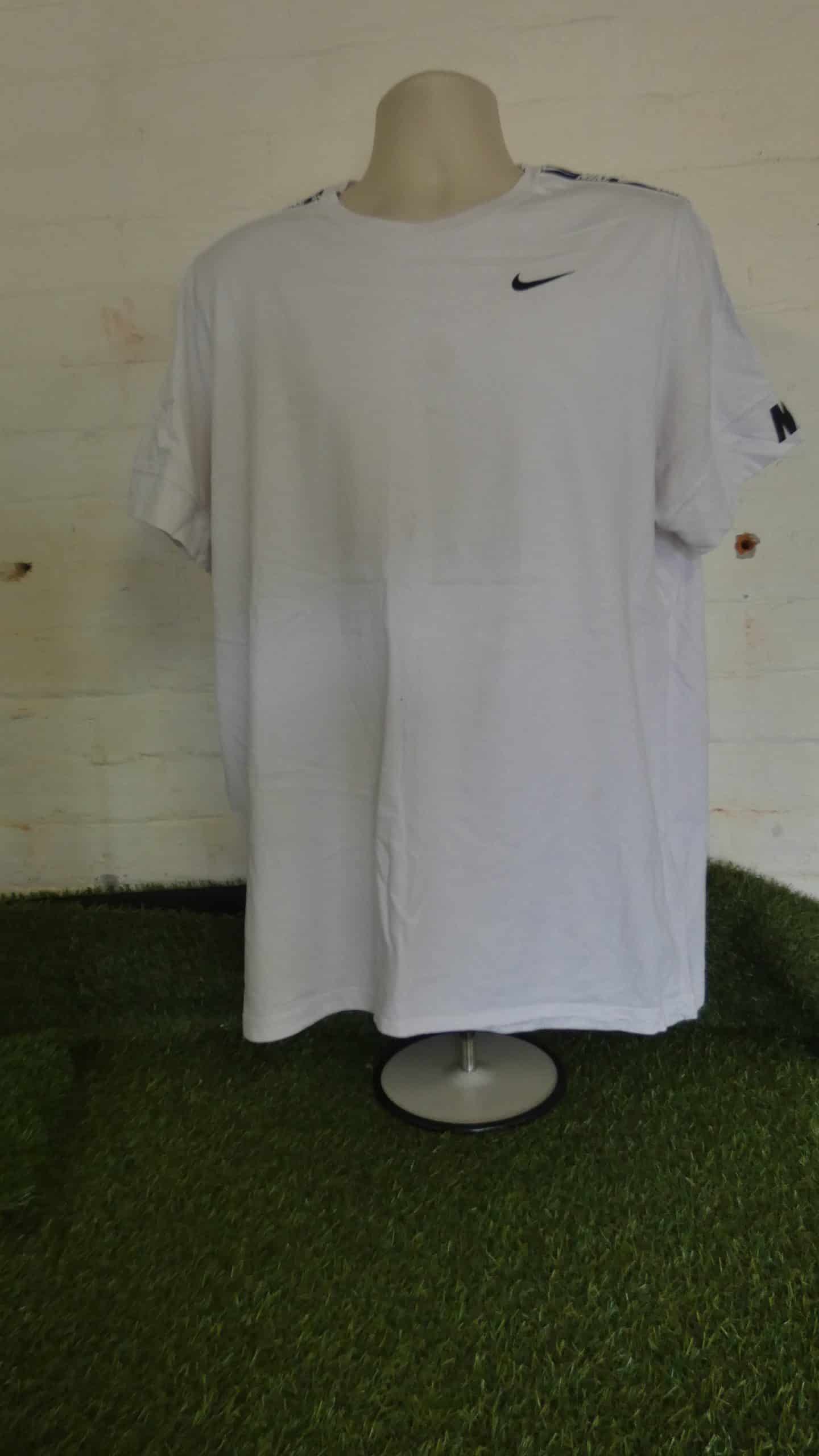 Men’s Nike T-Shirt