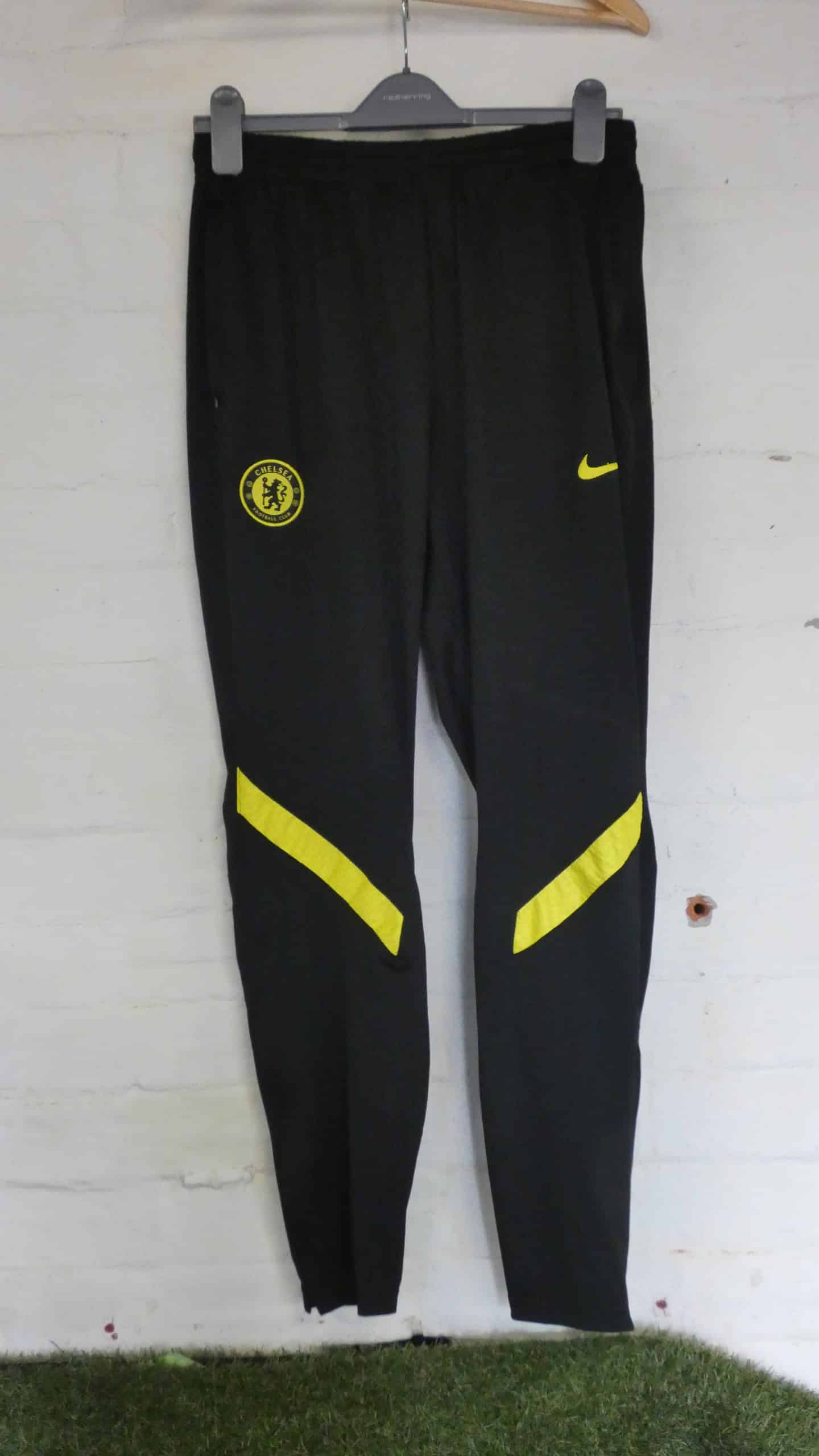 Men’s Nike Tracksuit Bottoms x 2