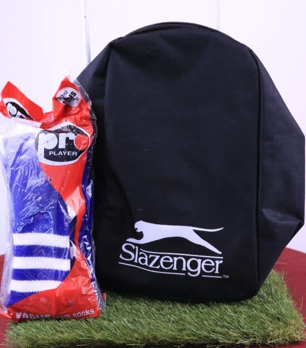 Slazenger Boot Bag and Pair of Proplayer Adult Socks - Image 2