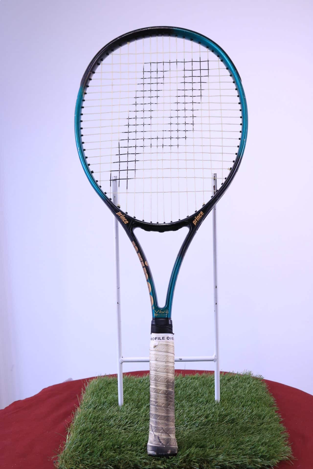 Wilson Tennis Racquet, 27 inches in length, grip 4 1/2 inches, size 4