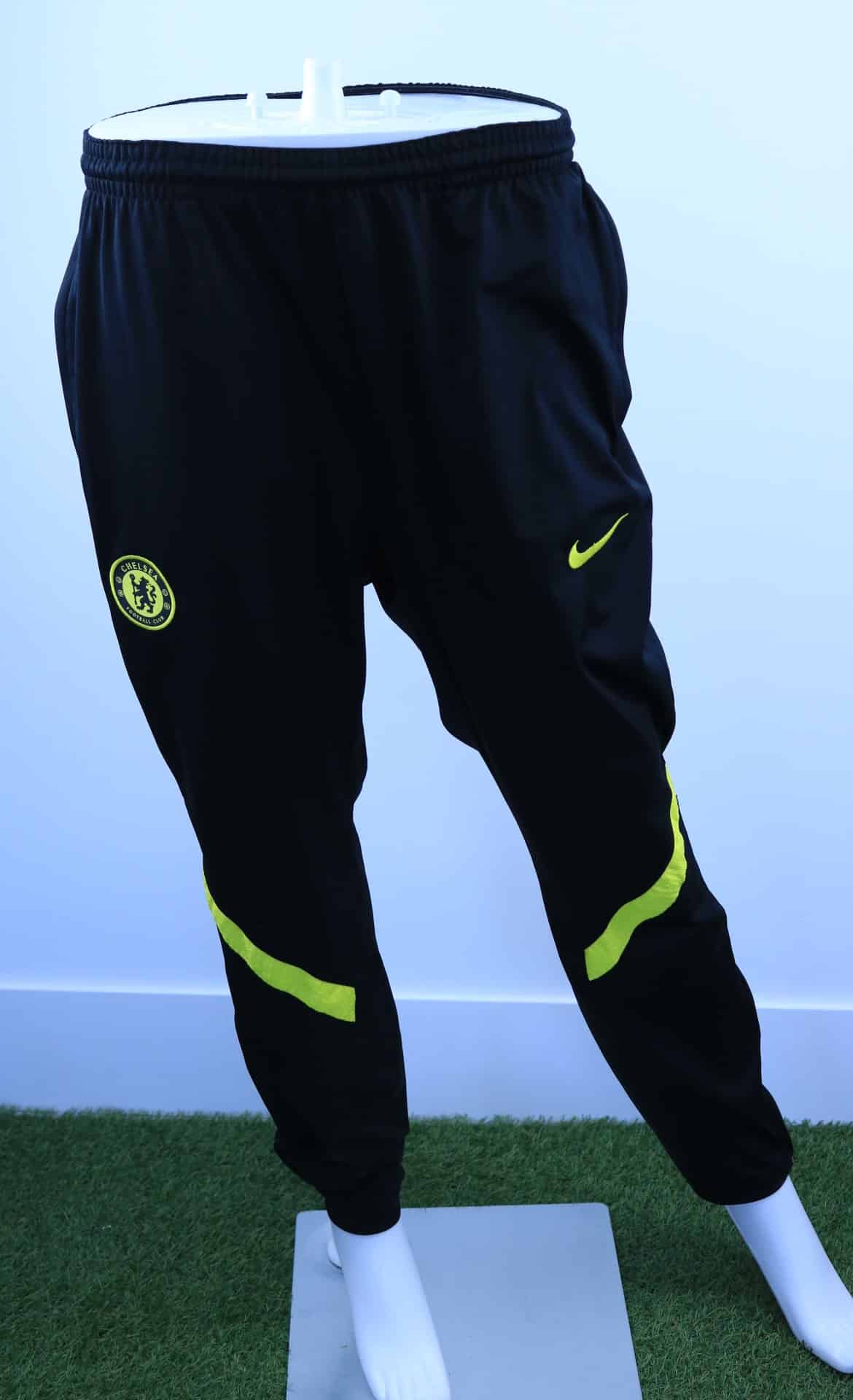 Men’s Nike Chelsea Football Club Tracksuit Bottoms