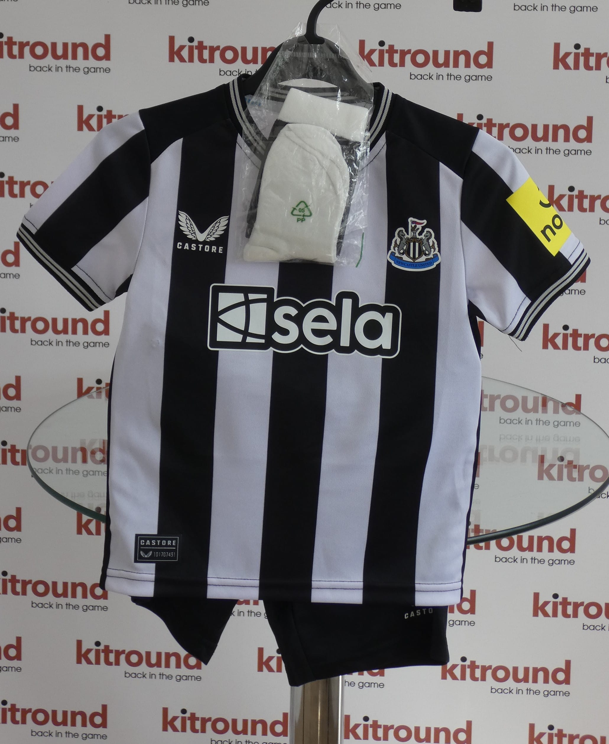 Kids Newcastle United Home Kit