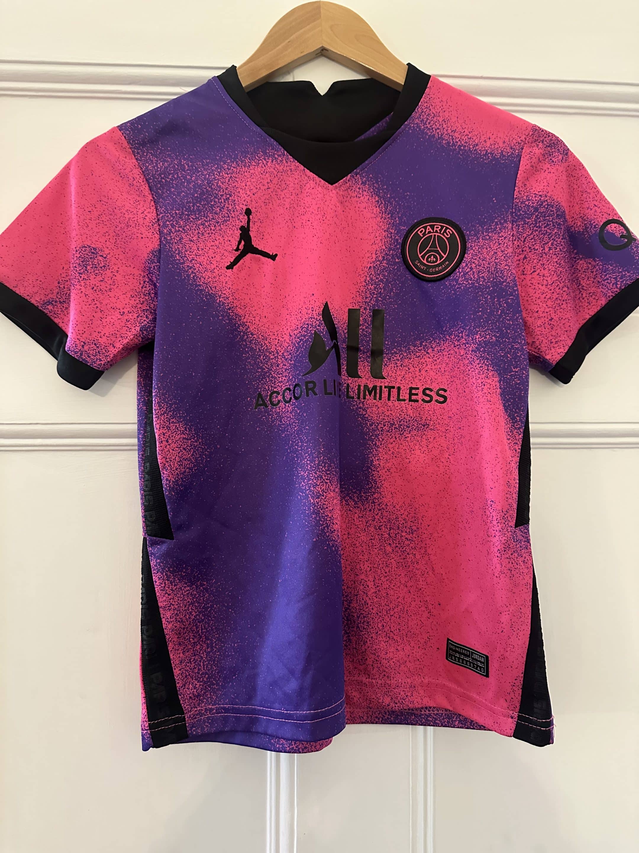 Air Jordan Paris Saint-Germain Football Shirt