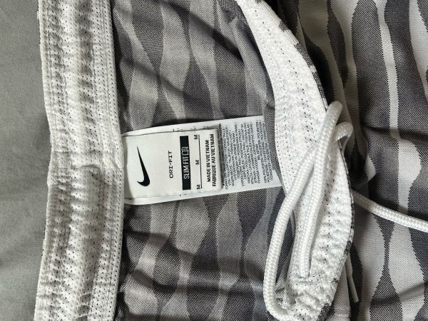 Nike Football Shorts - Grey and Red - Image 3