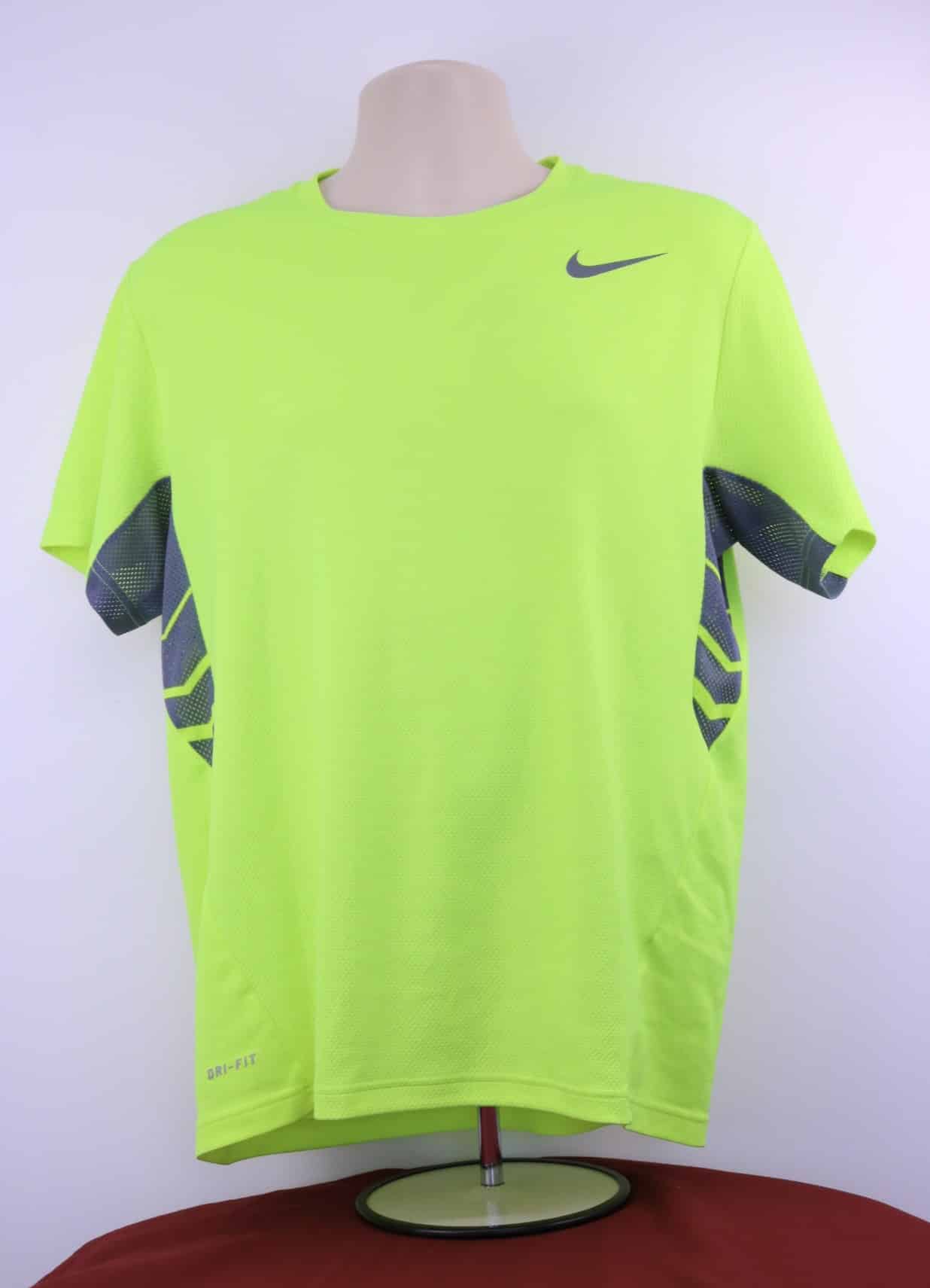 Men’s Nike Dri-Fit Short Sleeved T-Shirt