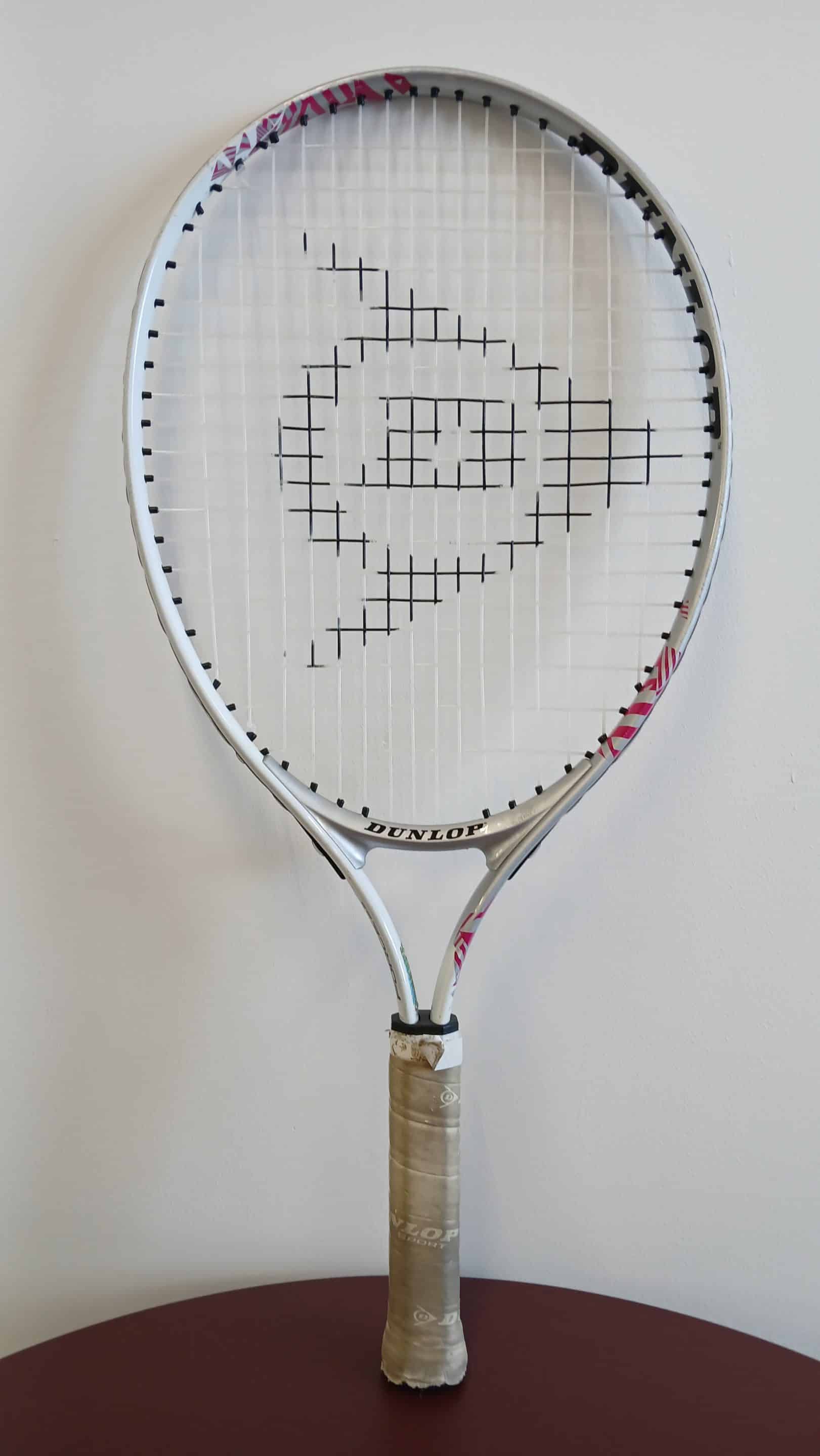 Dunlop Force 23 Tennis Racquet – Length 23″, Grip 4″