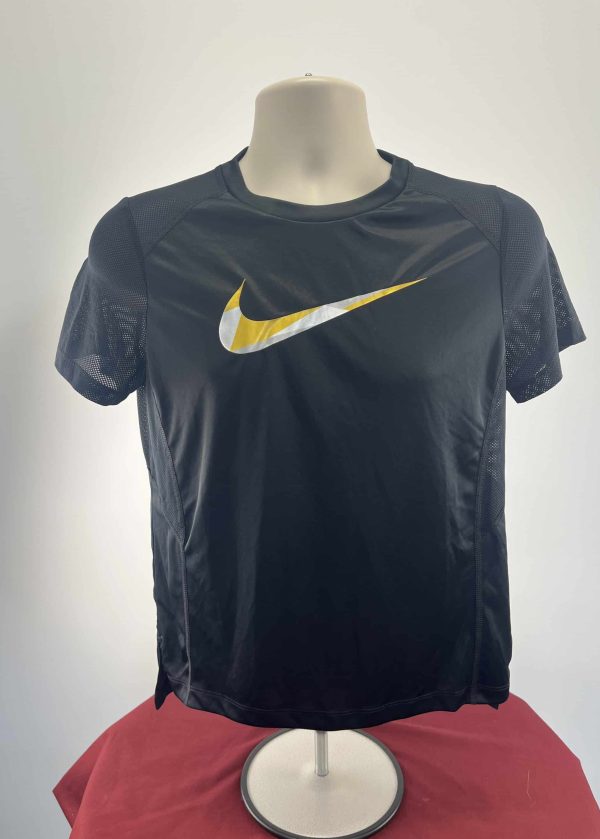 Nike Men's Black T-Shirt