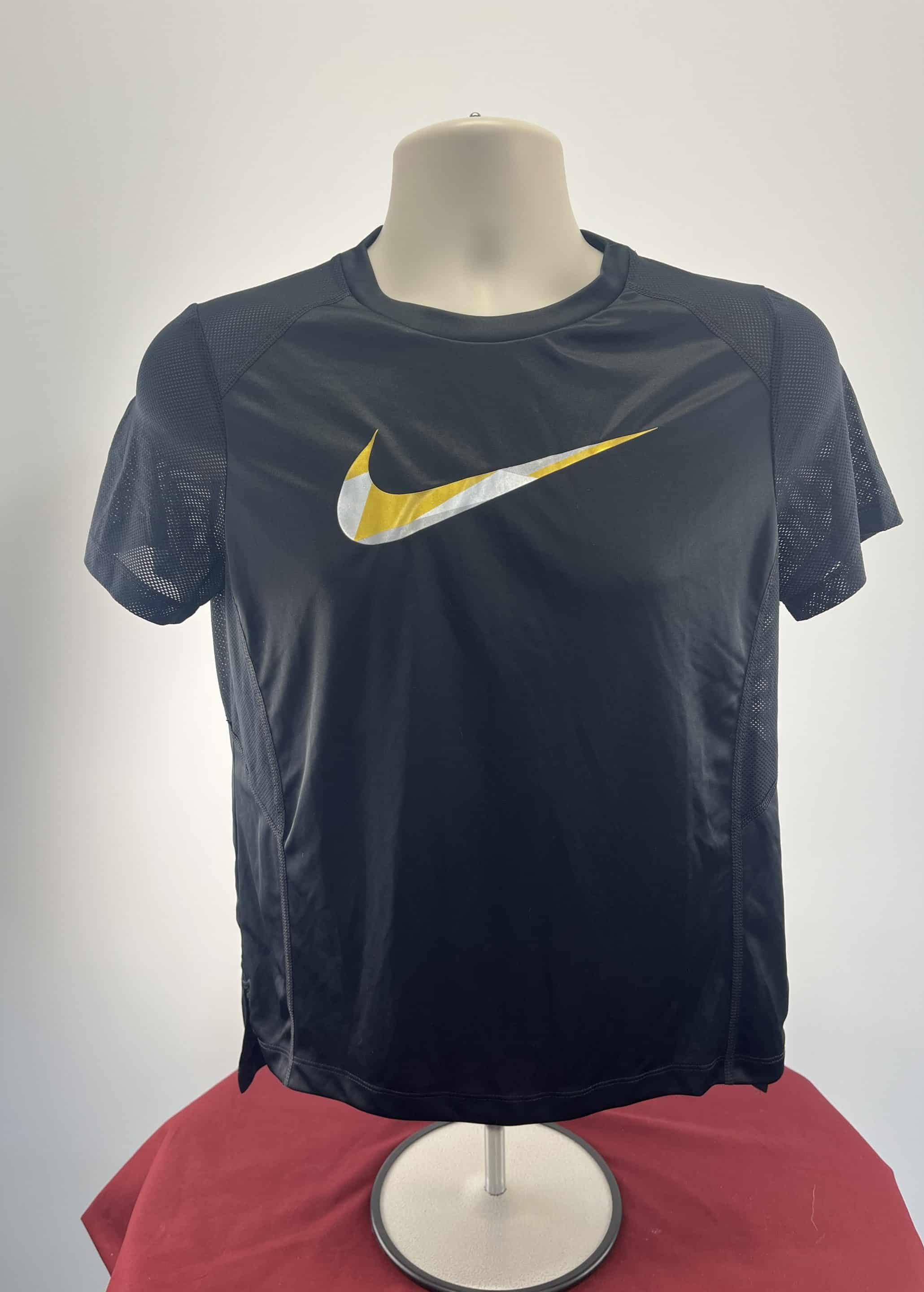 Nike Men’s Black T-Shirt