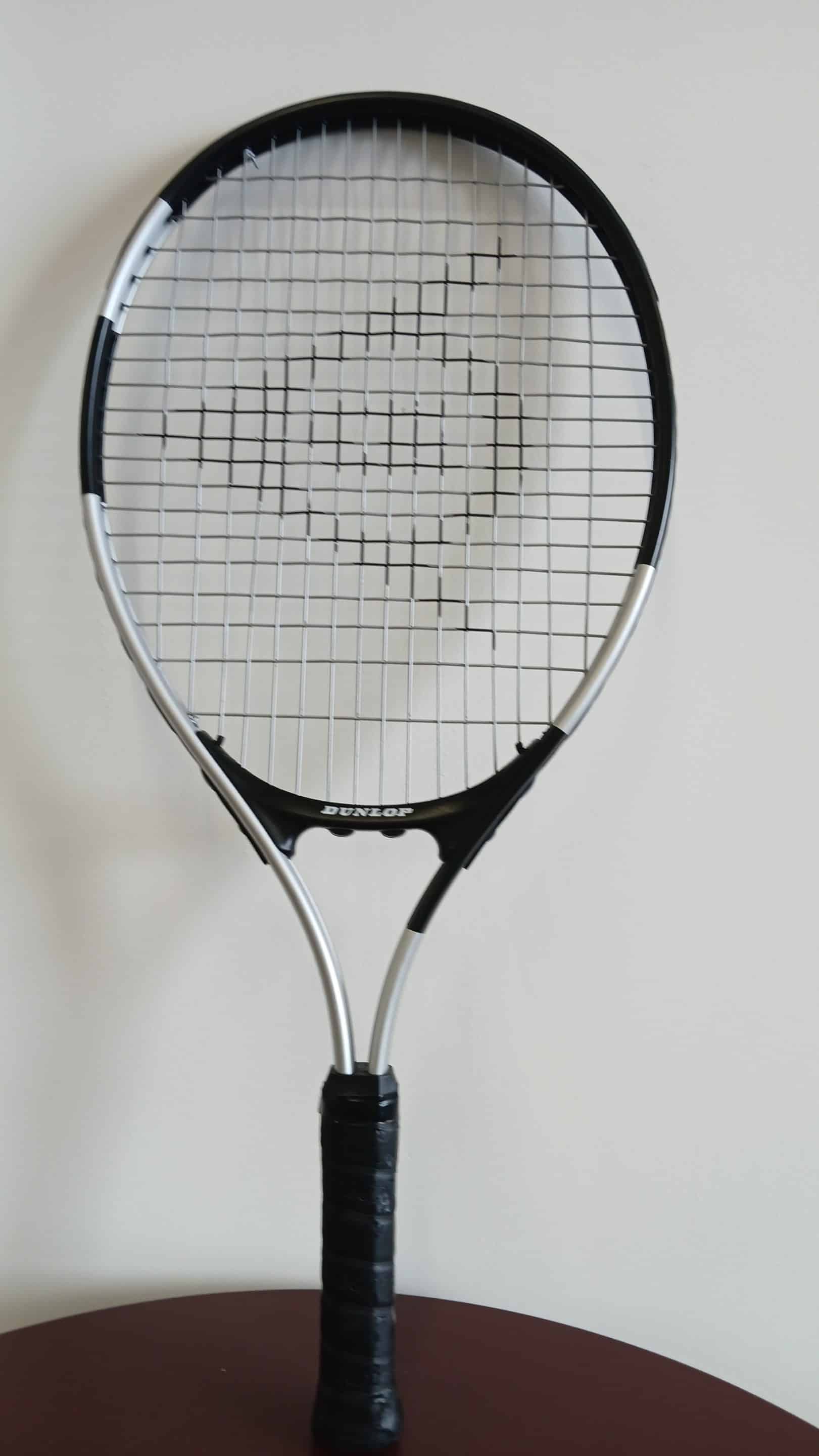 Dunlop Classic 23 Tennis Racquet & Cover – Length 23″, Grip 4″