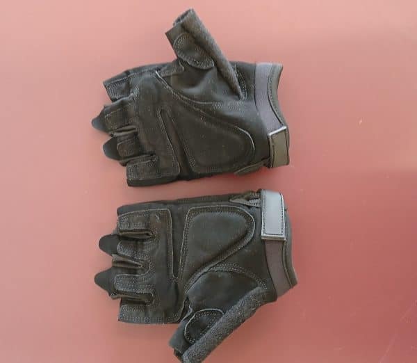 Everlast Fingerless Workout Gloves
