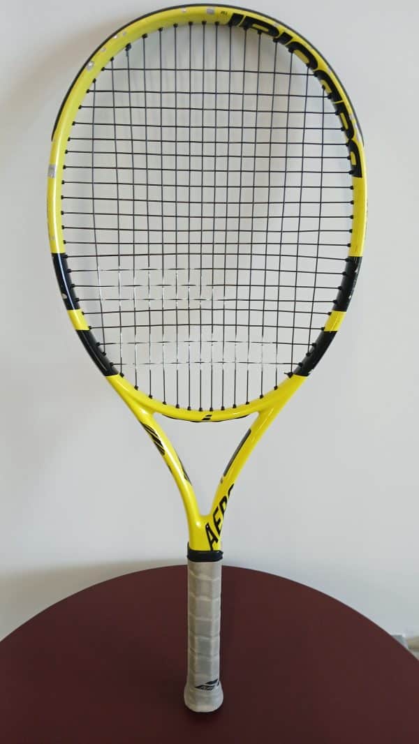Babolat AeroPro Drive JR Tennis Racket - Length 26", Grip 4"