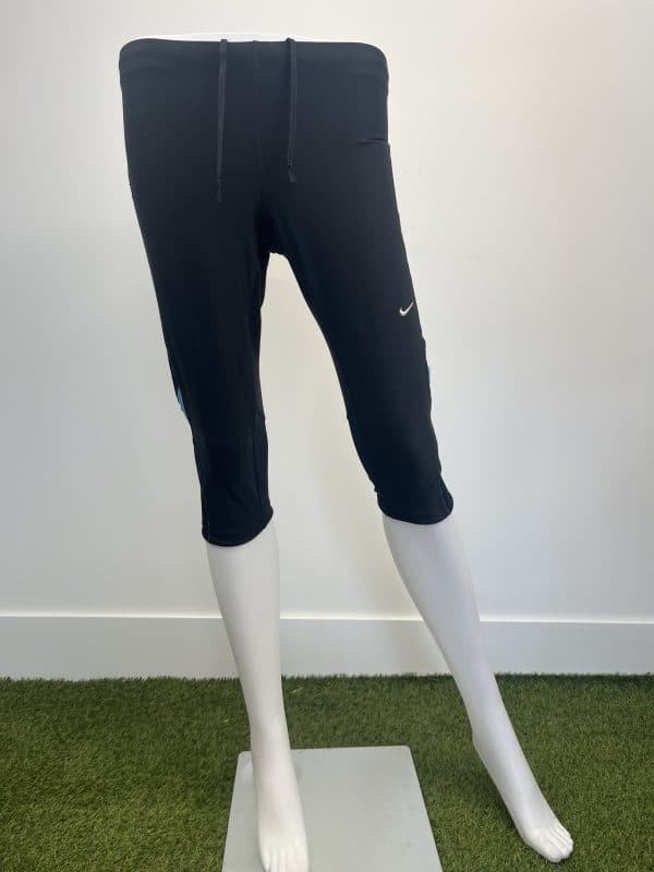 Nike Black 3/4 length Leggings