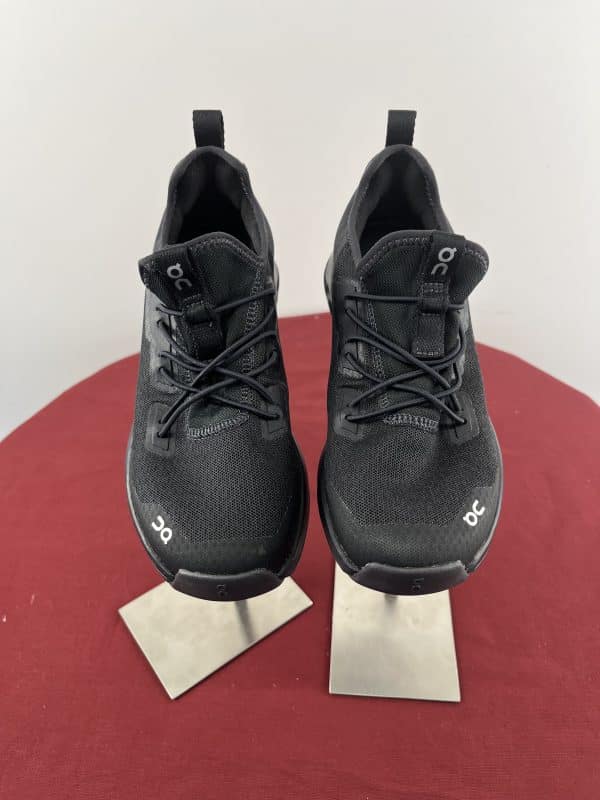 Kid's On Running Black Trainers