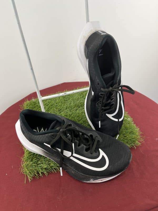 Men's Nike Athletic Shoes - Image 2
