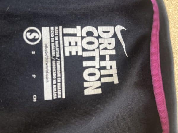 Nike  Women's Black Athletic T-Shirt - Image 2