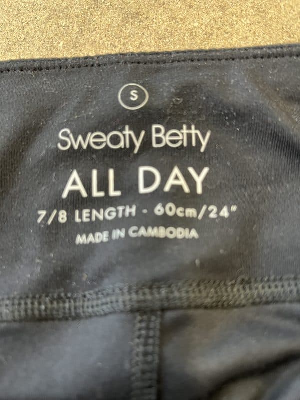 Women’s Sweaty Betty Black Patterned Leggings - Image 2