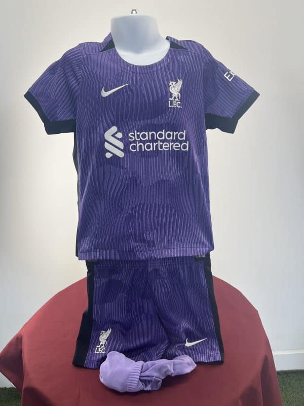 Kid’s Nike Liverpool Football Kit With Socks
