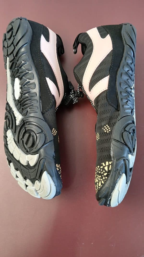 Black & Pink Athletic Trainers - Image 2