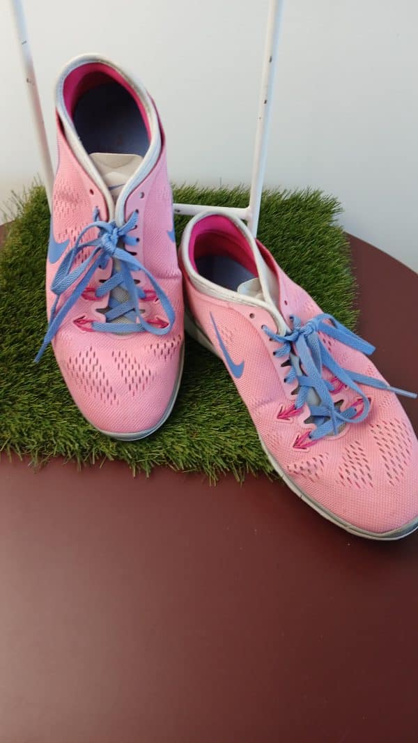 Nike Pink Trainers - Image 2