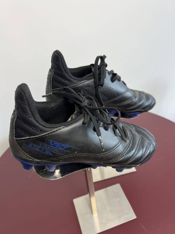 Kid’s Kipsta Football Boots - Image 2