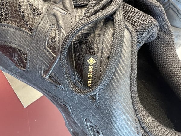 Men's Asics Black Running Trainers - Image 3