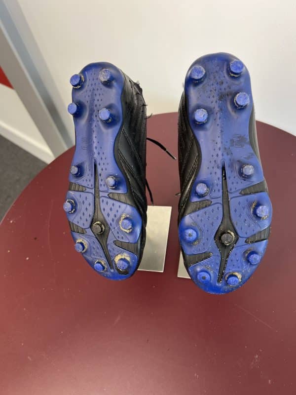 Kid’s Kipsta Football Boots - Image 3