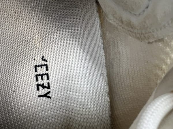 adidas Yeezy Boost 350 V2 Cream White Trainers - Image 5